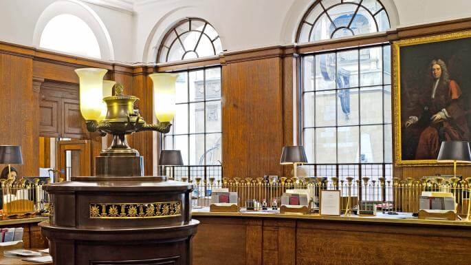 C. Hoare & Co